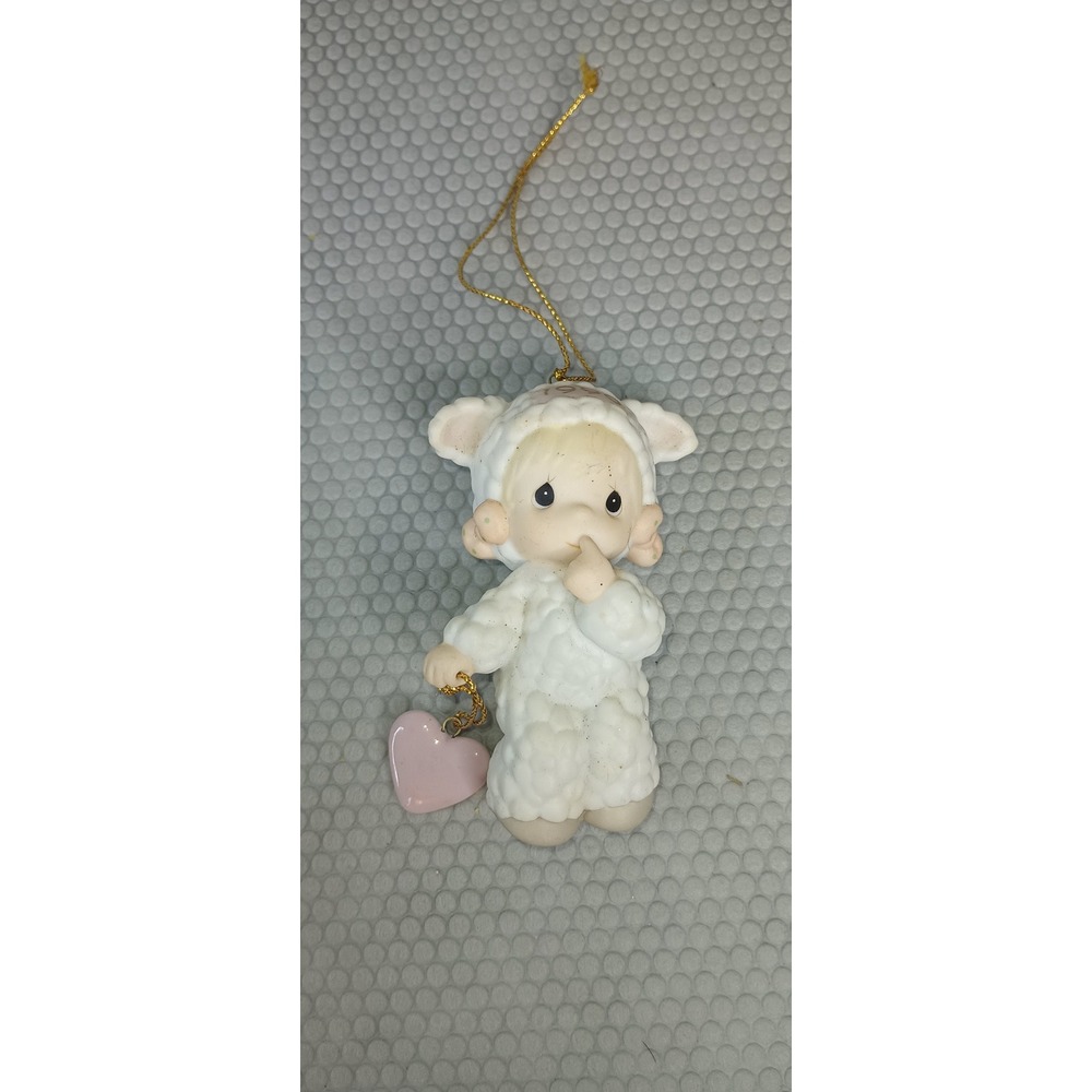 Precious Moments 1999 Babys 1st Christmas Lamb Ornament Enesco 587826 Porcelain